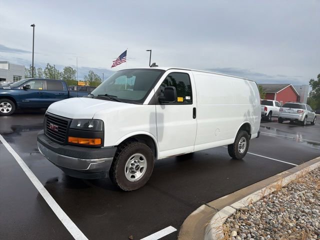 Used 2020 GMC Savana 3500 w/ Driver Convenience Package RWD image 1