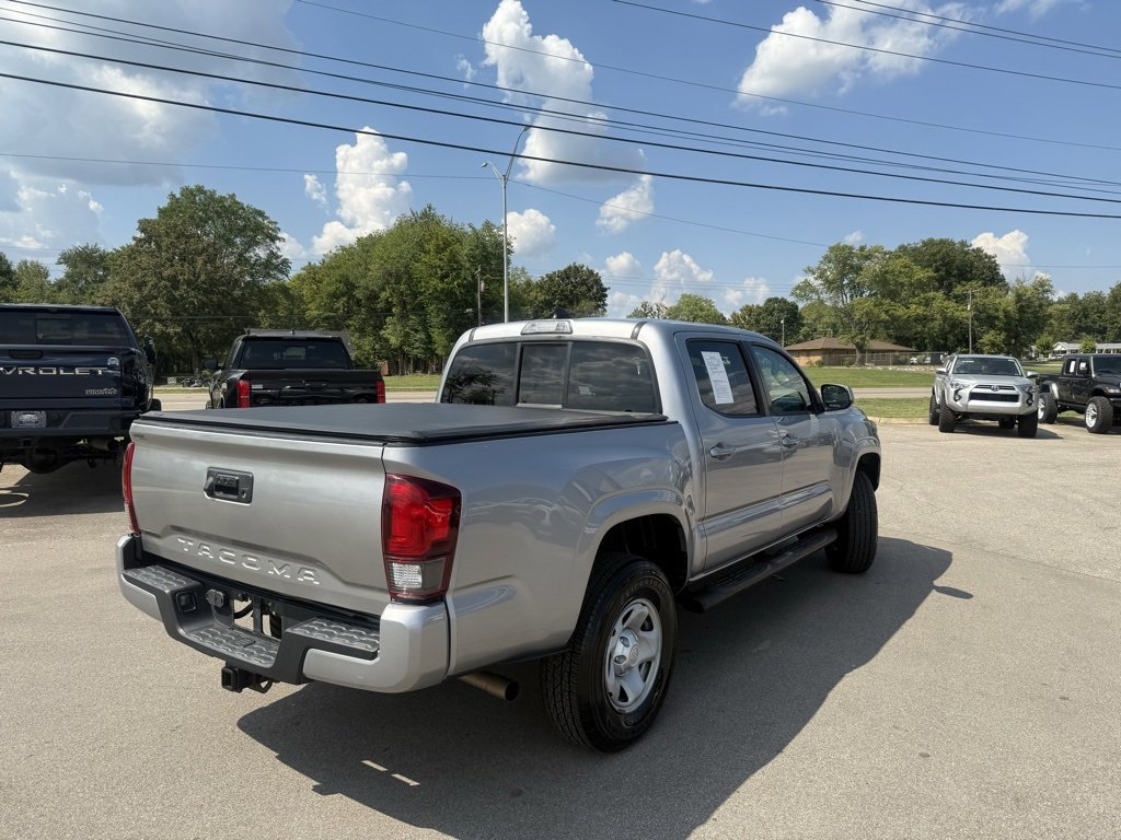 Used 2019 Toyota Tacoma SR image 9