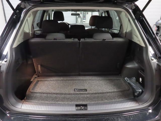 Used 2021 Volkswagen Tiguan S FWD image 22
