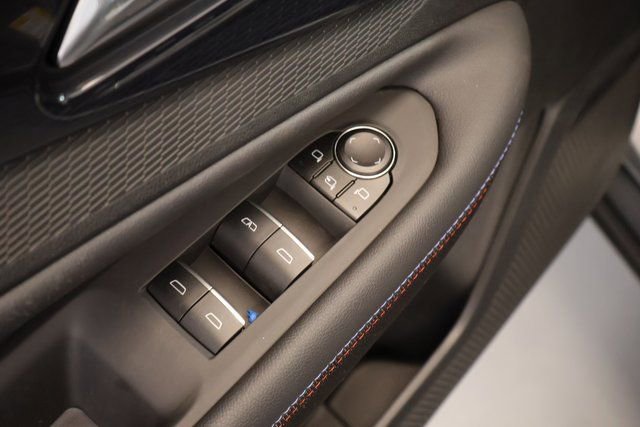 New 2026 Chevrolet Blazer EV RS w/ LPO, Blackout Package image 8