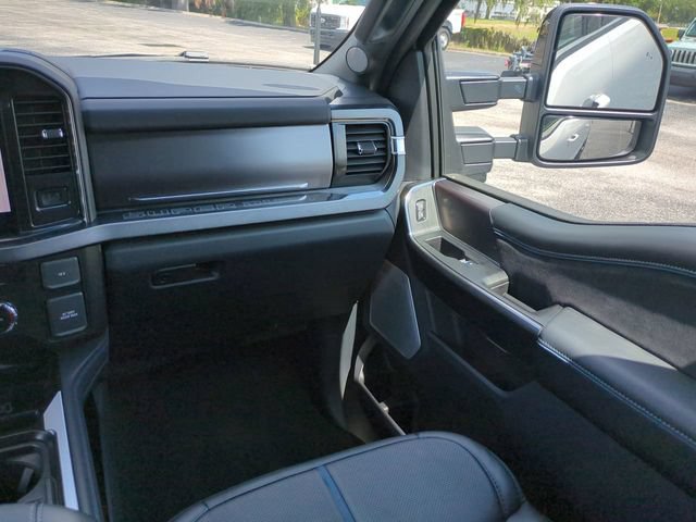 New 2026 Ford F250 Platinum w/ FX4 Off-Road Package AWD/4WD image 17