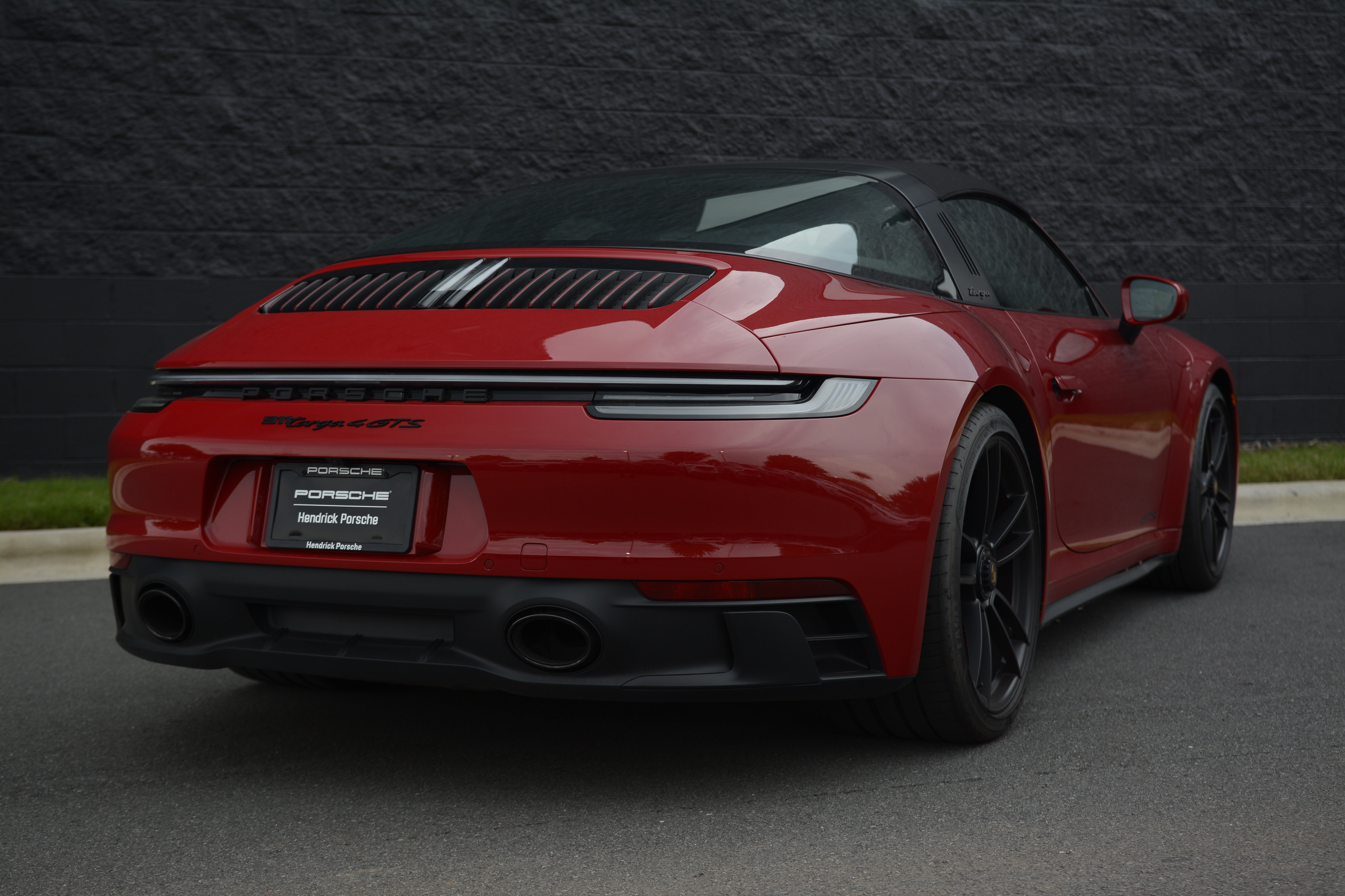 Certified 2024 Porsche 911 Targa 4 GTS AWD/4WD image 7