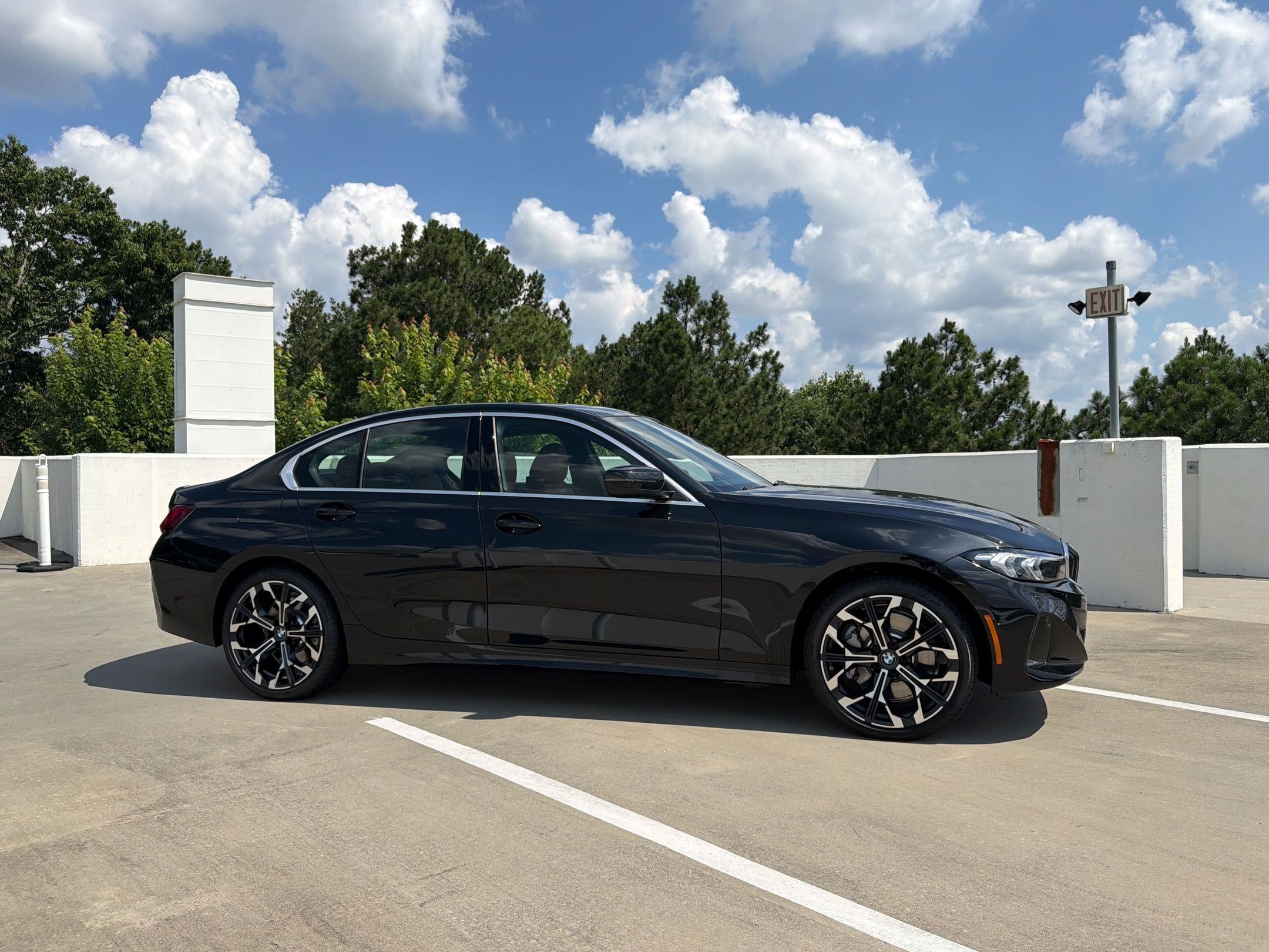 Used 2026 BMW 330i Sedan w/ Convenience Package RWD image 7