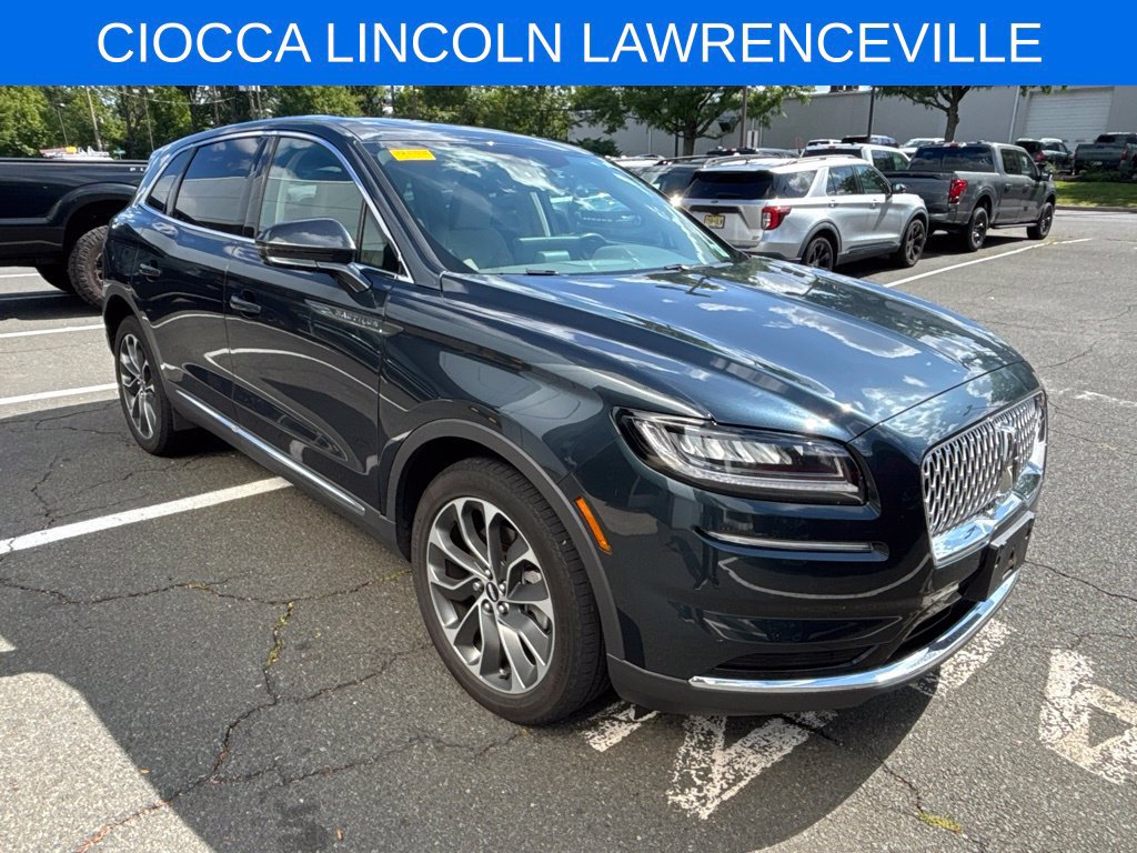 Used 2023 Lincoln Nautilus Reserve w/ Cargo Utility Package AWD/4WD image 1