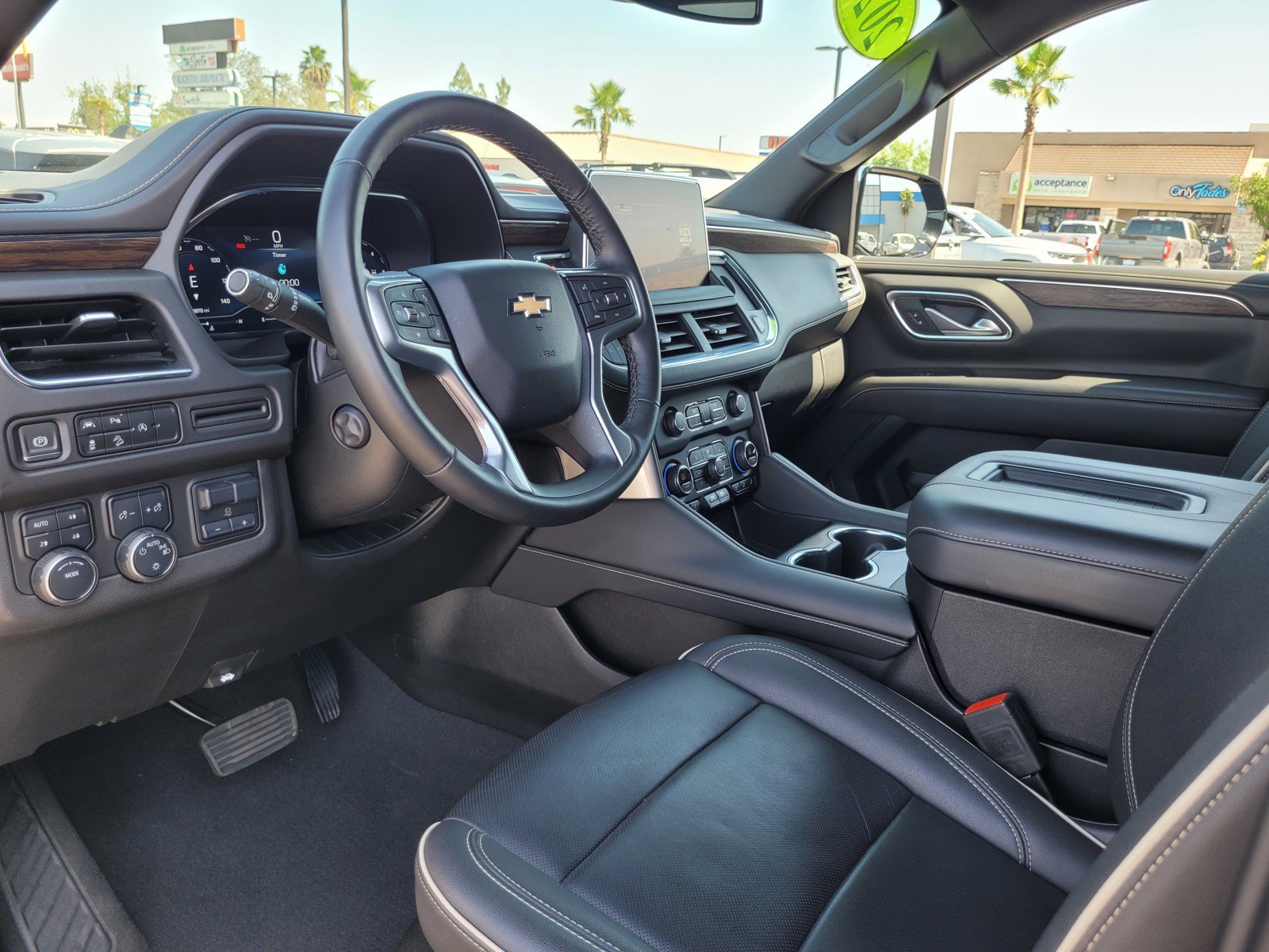 Used 2024 Chevrolet Tahoe Premier w/ Max Trailering Package AWD/4WD image 10
