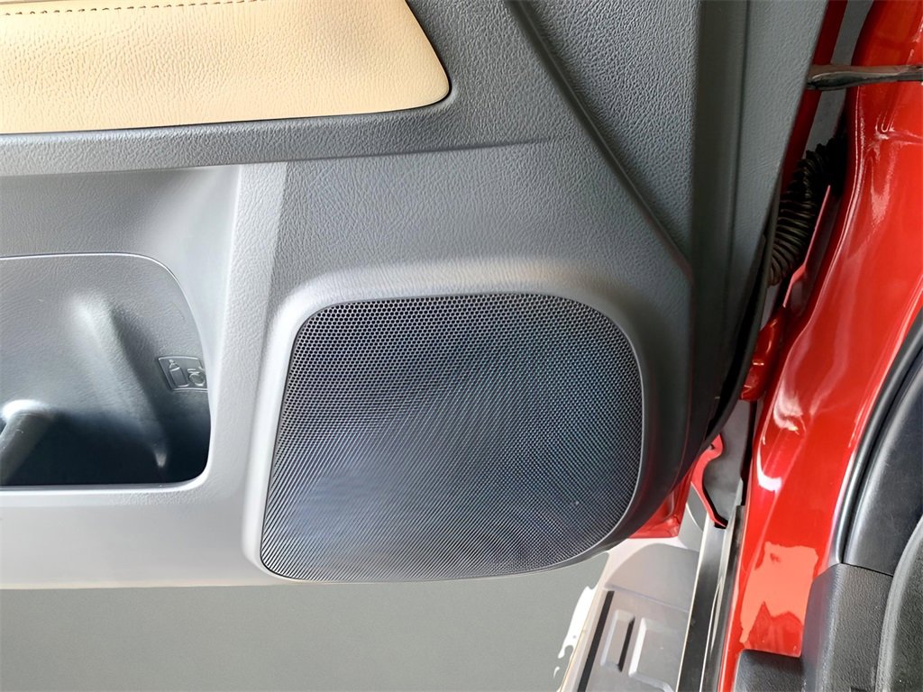 Used 2022 Toyota 4Runner SR5 Premium image 13