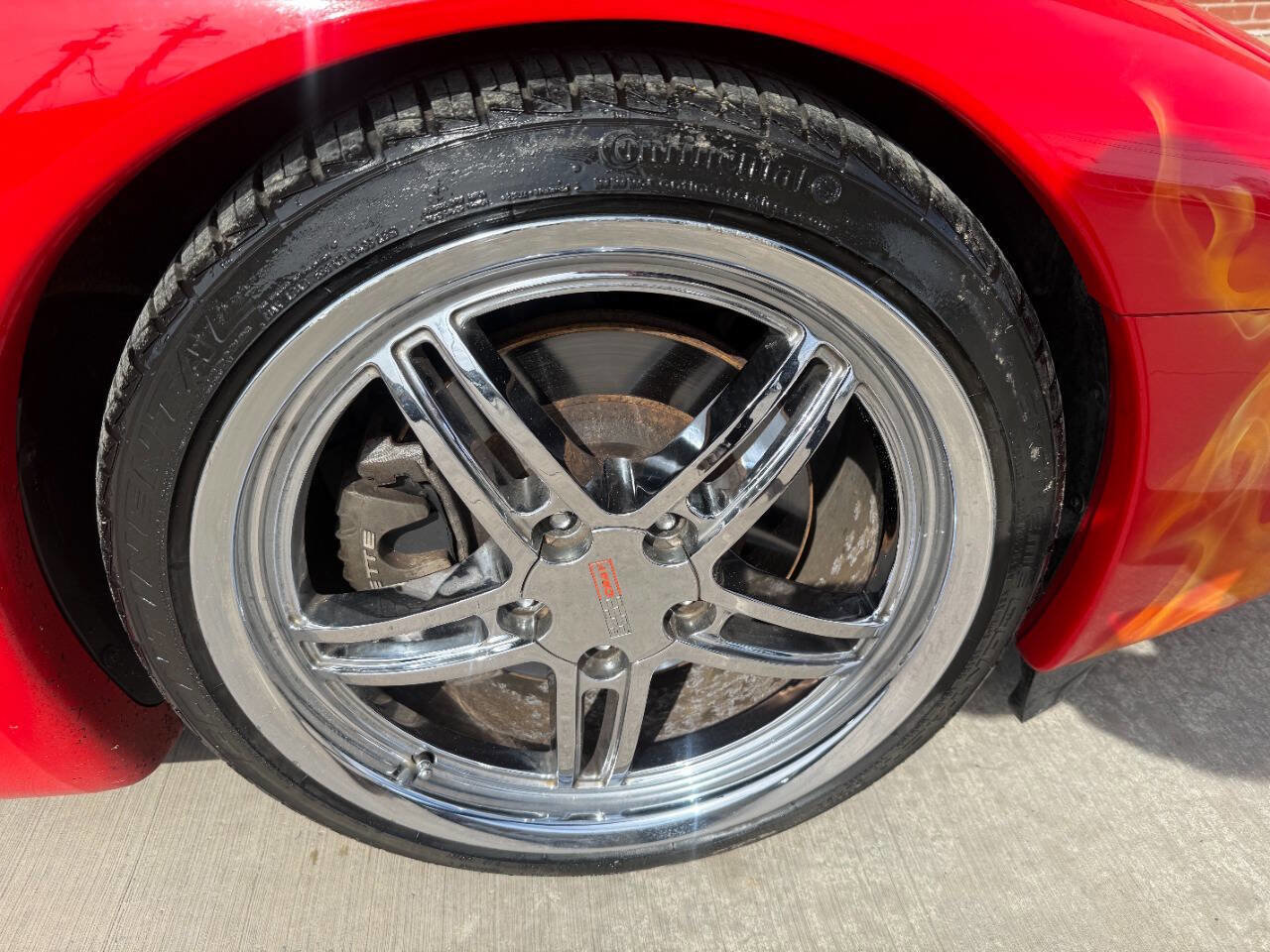 Used 2002 Chevrolet Corvette Coupe w/ Preferred Equipment Group2 image 27