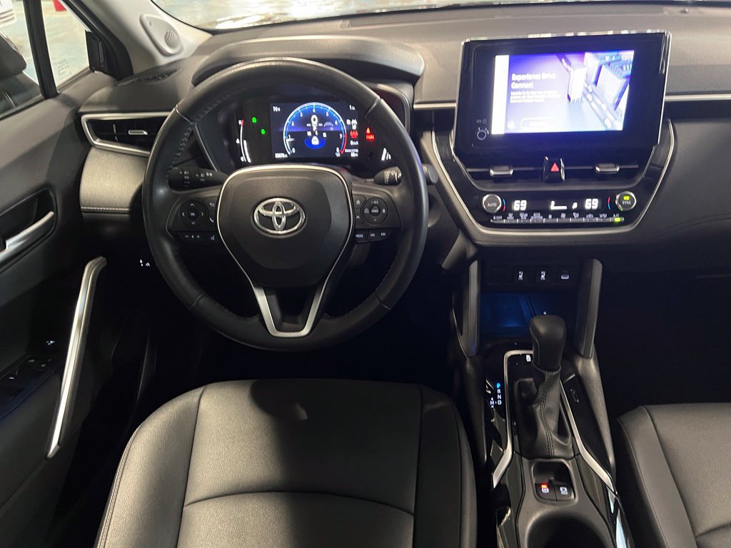 Certified 2023 Toyota Corolla Cross XLE w/ Convenience Package AWD/4WD image 31