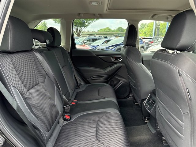 Used 2022 Subaru Forester Premium image 28