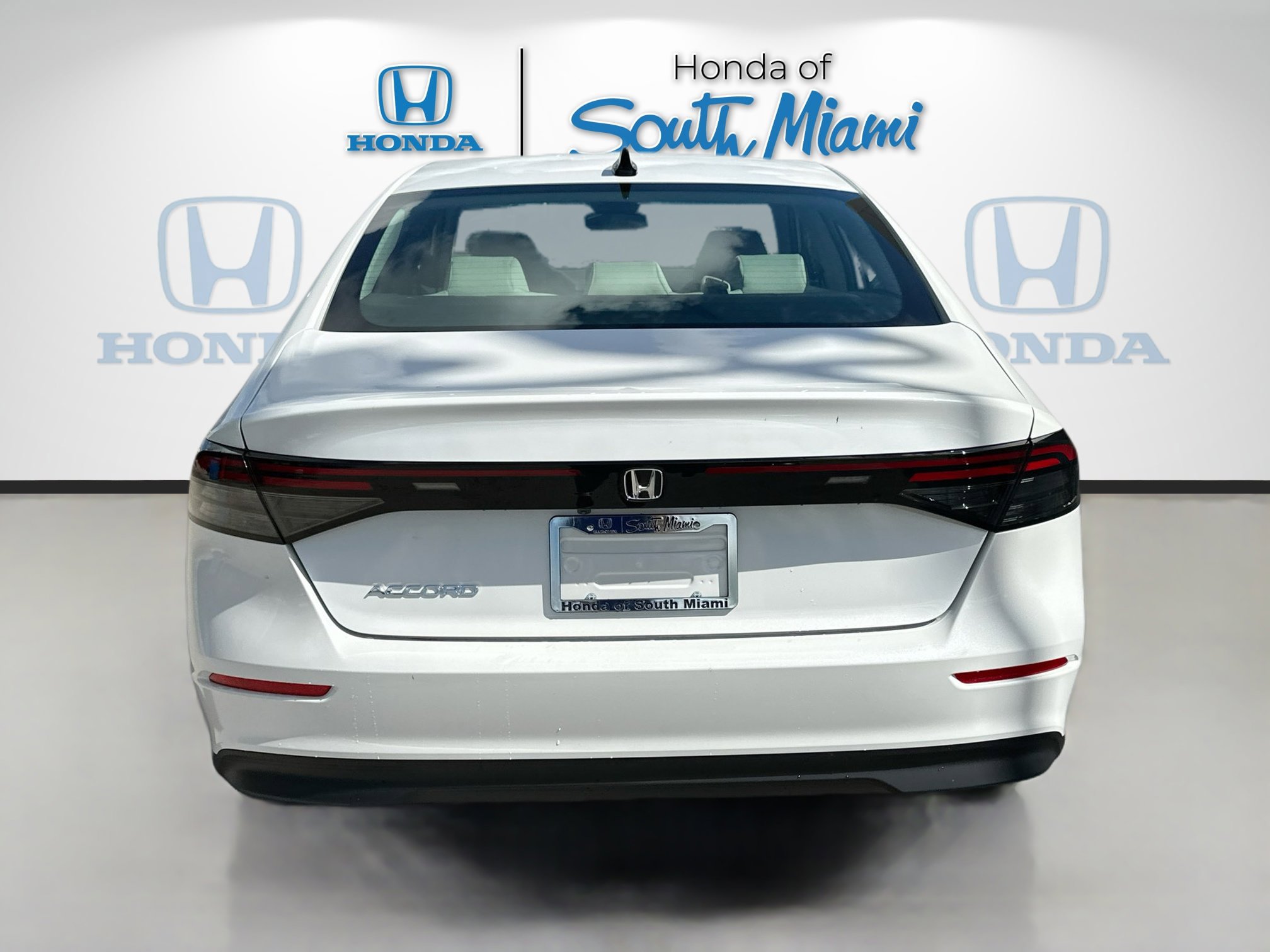New 2025 Honda Accord SE image 5