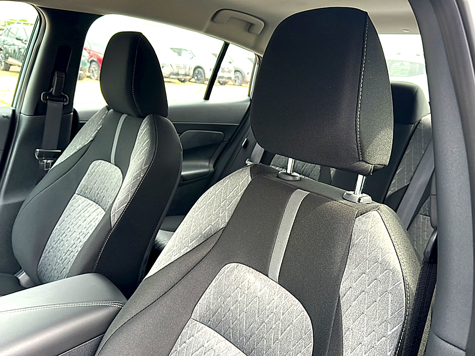 New 2026 Nissan Sentra SV w/ SV Convenience Package FWD image 11