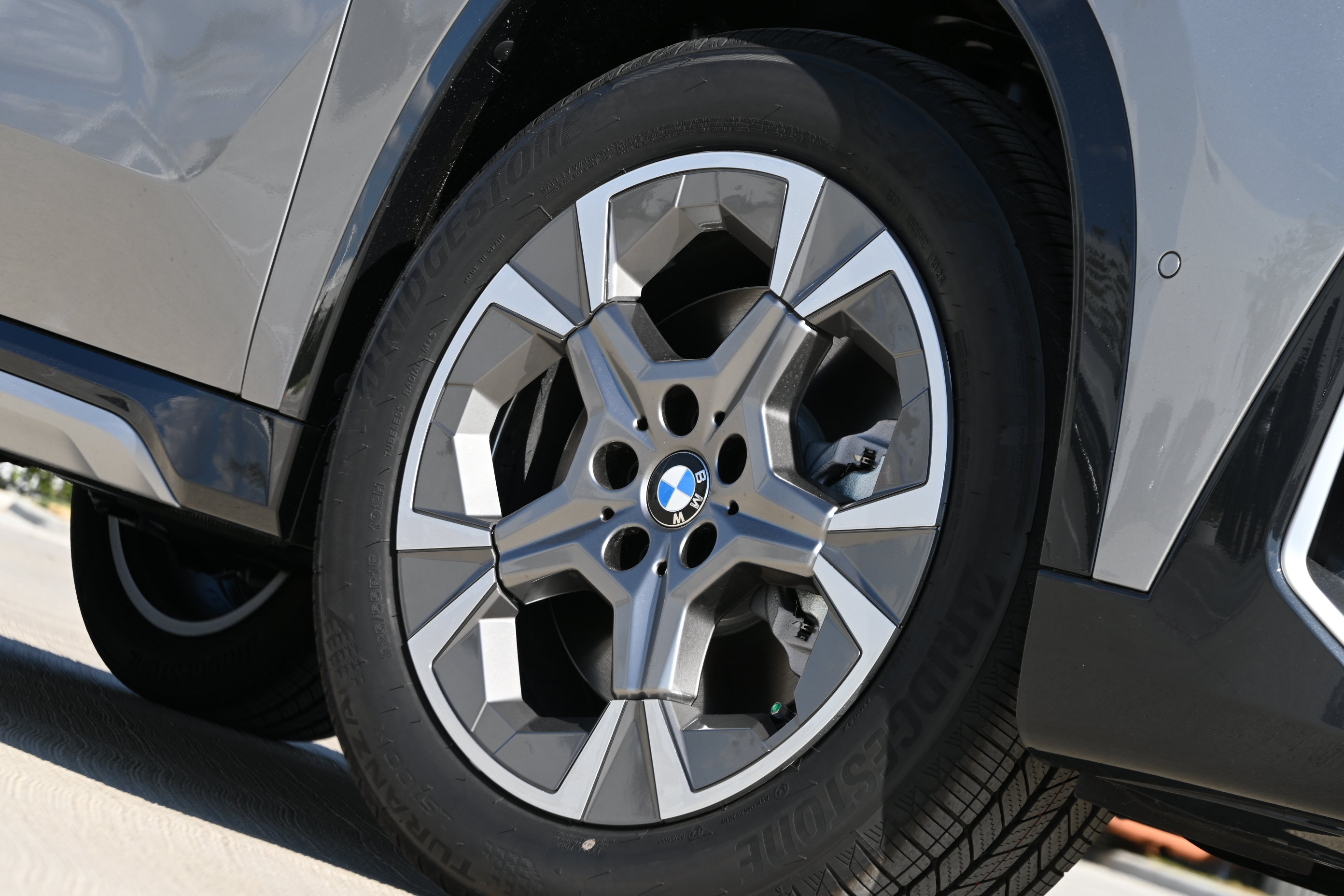 New 2027 BMW X1 xDrive28i AWD/4WD image 10