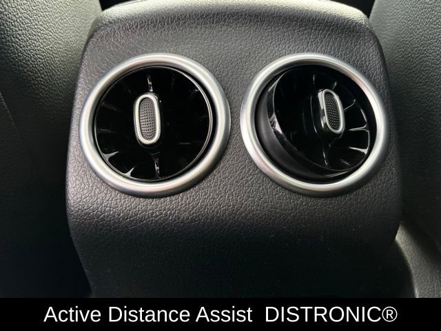 Used 2021 Mercedes-Benz GLB 250 4MATIC image 18