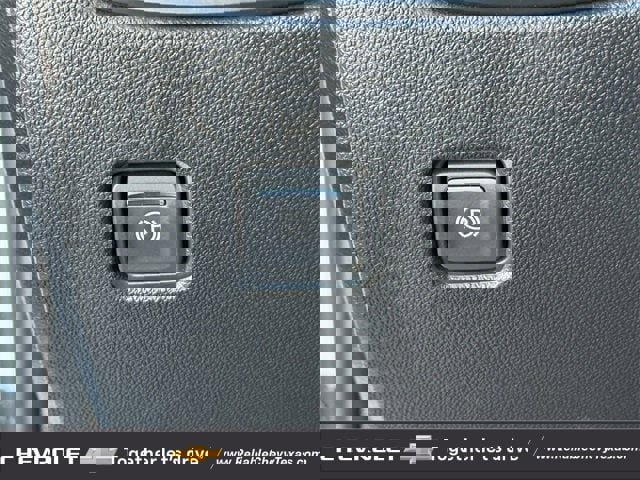 Certified 2025 Chevrolet Blazer LT image 30