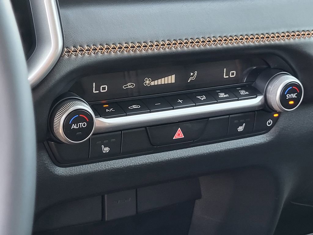 Used 2025 MAZDA CX-50 AWD 2.5 Hybrid w/ Cargo Package image 21