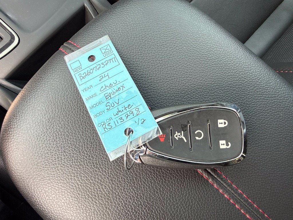 Used 2024 Chevrolet Equinox RS w/ RS Leather Package AWD/4WD image 36