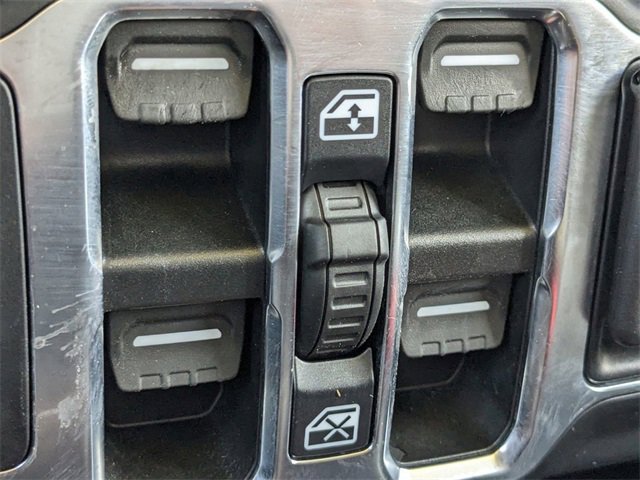 Used 2023 Jeep Wrangler Sport S image 6