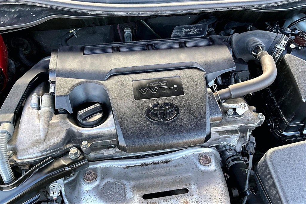 Used 2013 Toyota Camry SE image 14