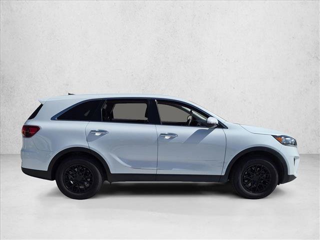 Used 2020 Kia Sorento LX FWD image 4