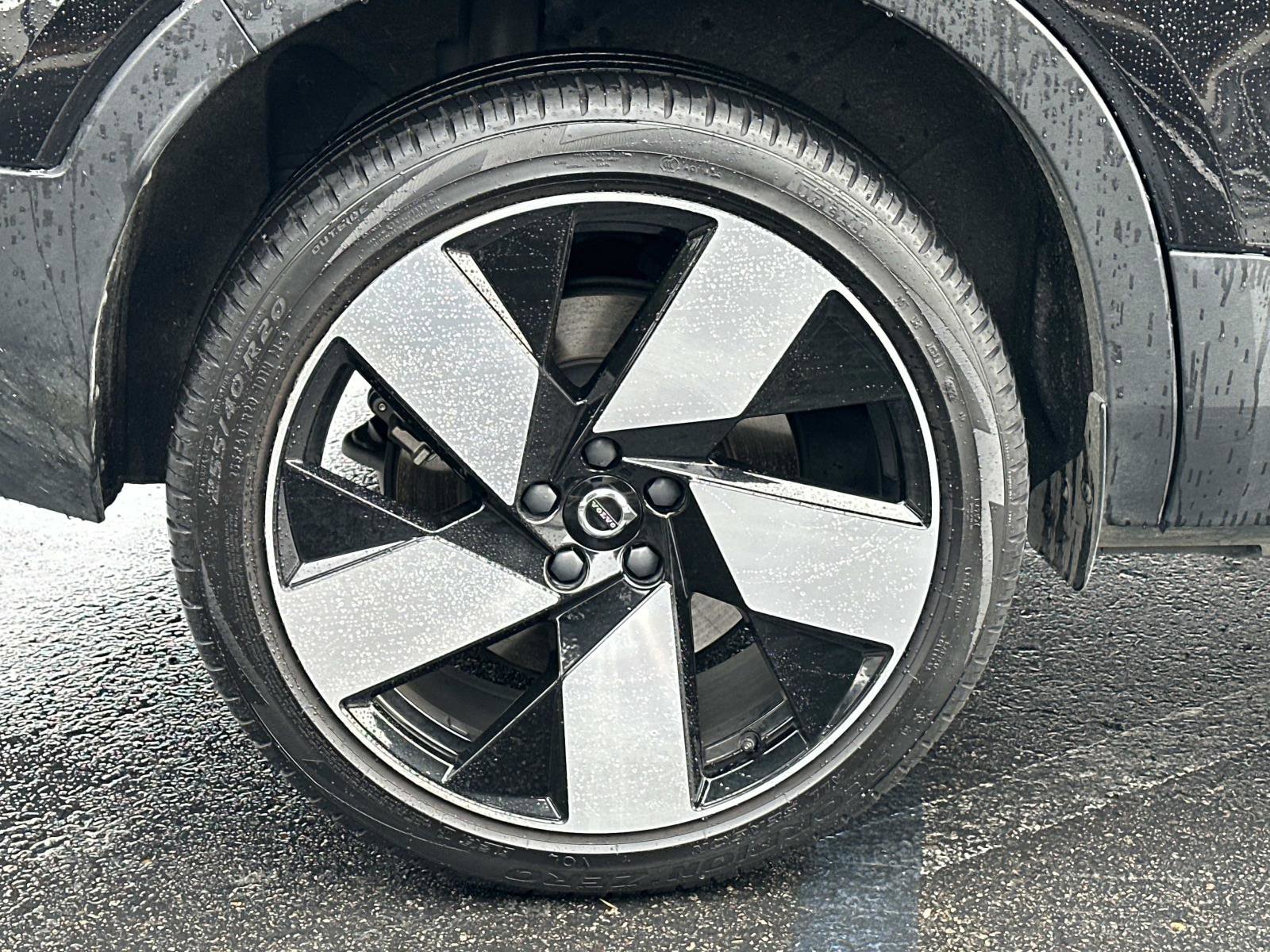 Certified 2023 Volvo C40 P8 Recharge Ultimate image 27