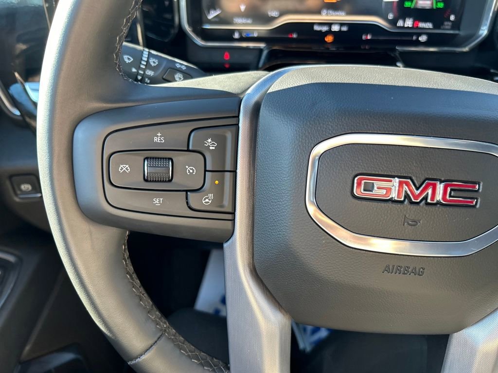 Used 2025 GMC Sierra 1500 Elevation image 21