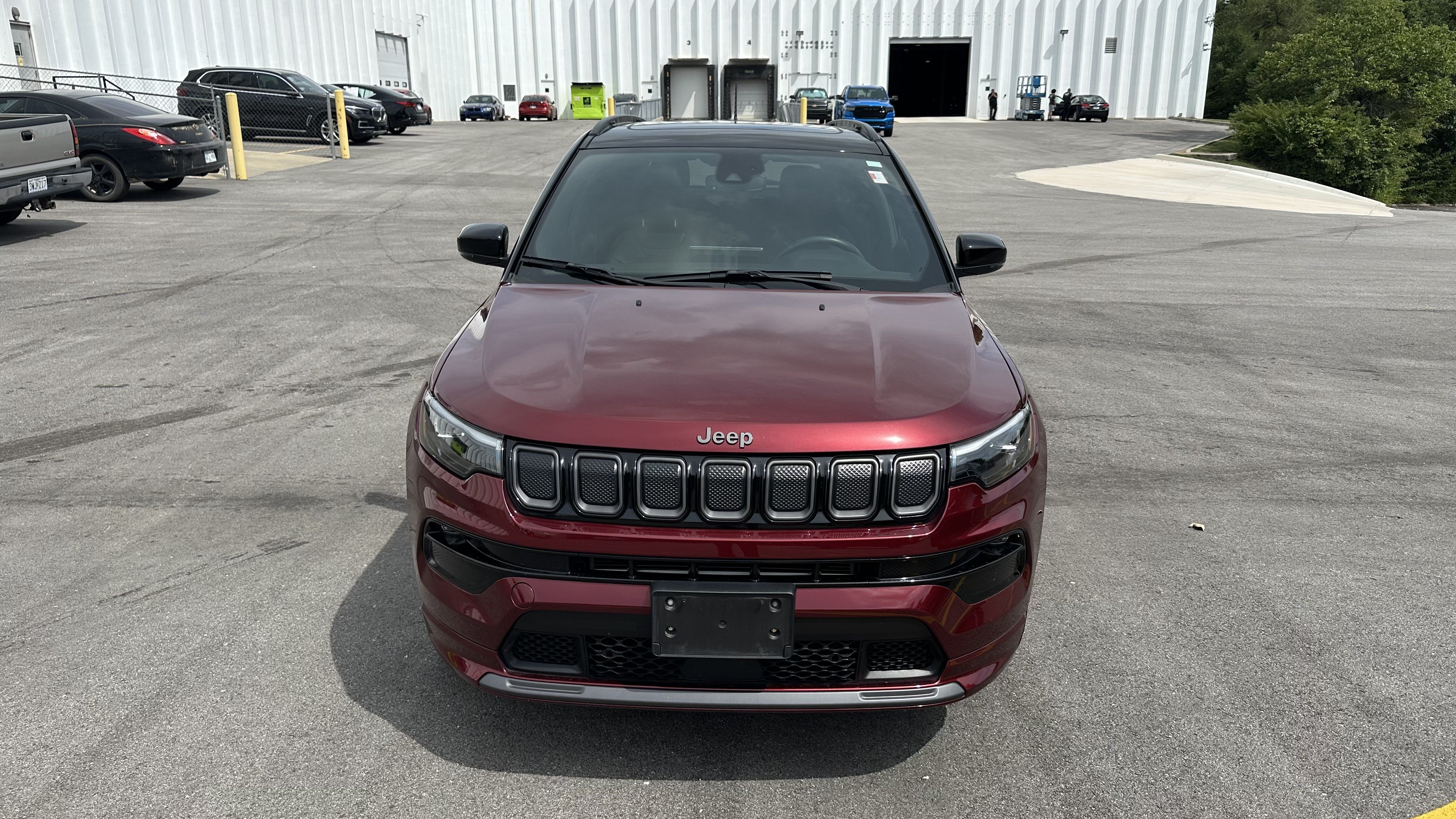 Used 2022 Jeep Compass High Altitude AWD/4WD image 3