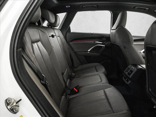 New 2026 Audi Q5 Premium Plus AWD/4WD image 22
