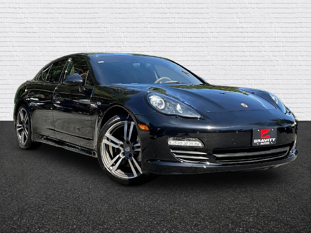 Used 2012 Porsche Panamera S RWD image 3