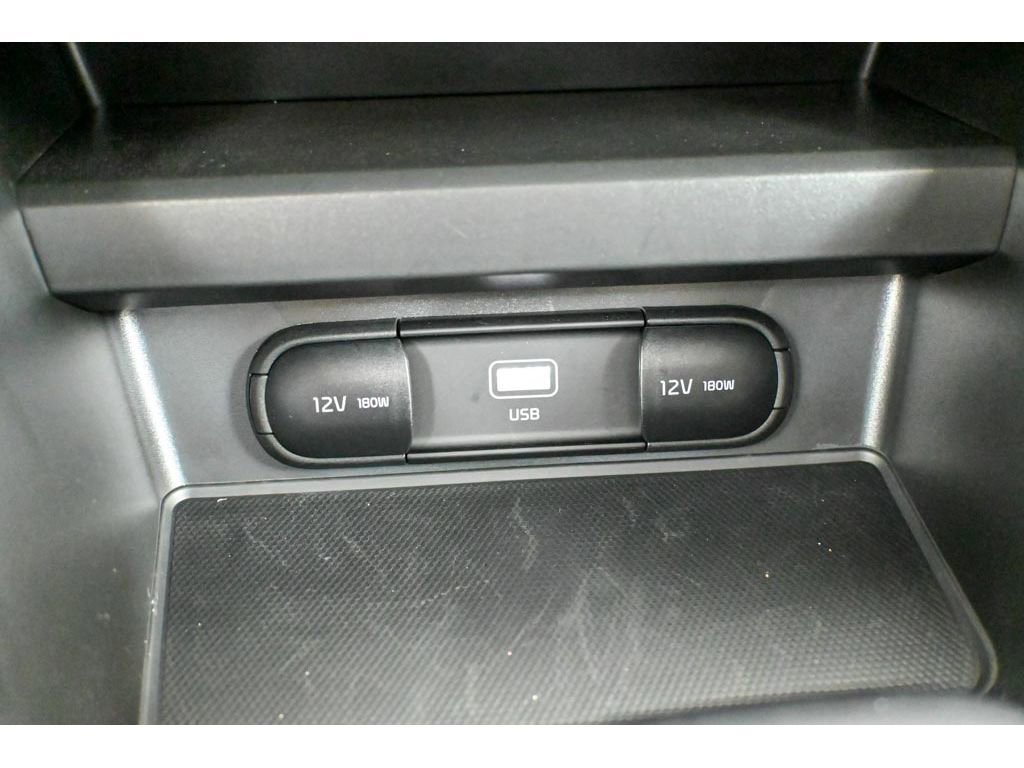 Used 2025 Kia Soul LX image 37