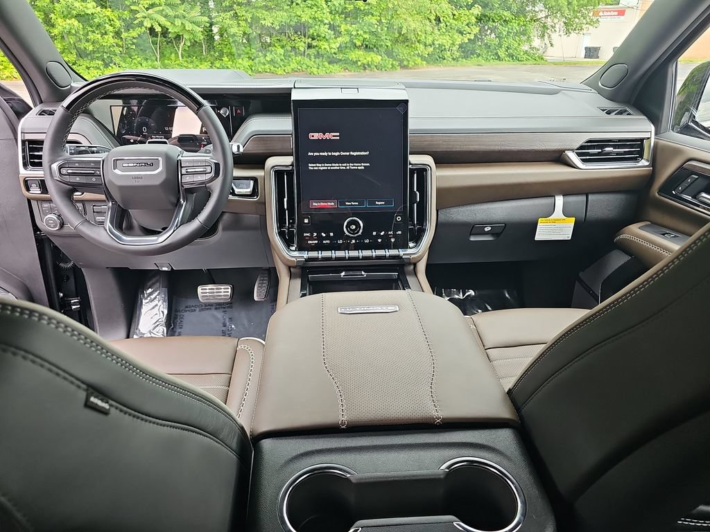 New 2026 GMC Yukon XL Denali Ultimate AWD/4WD image 12