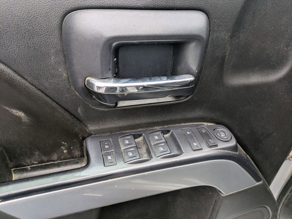 Used 2015 Chevrolet Silverado 2500 LT w/ LT Convenience Package image 22
