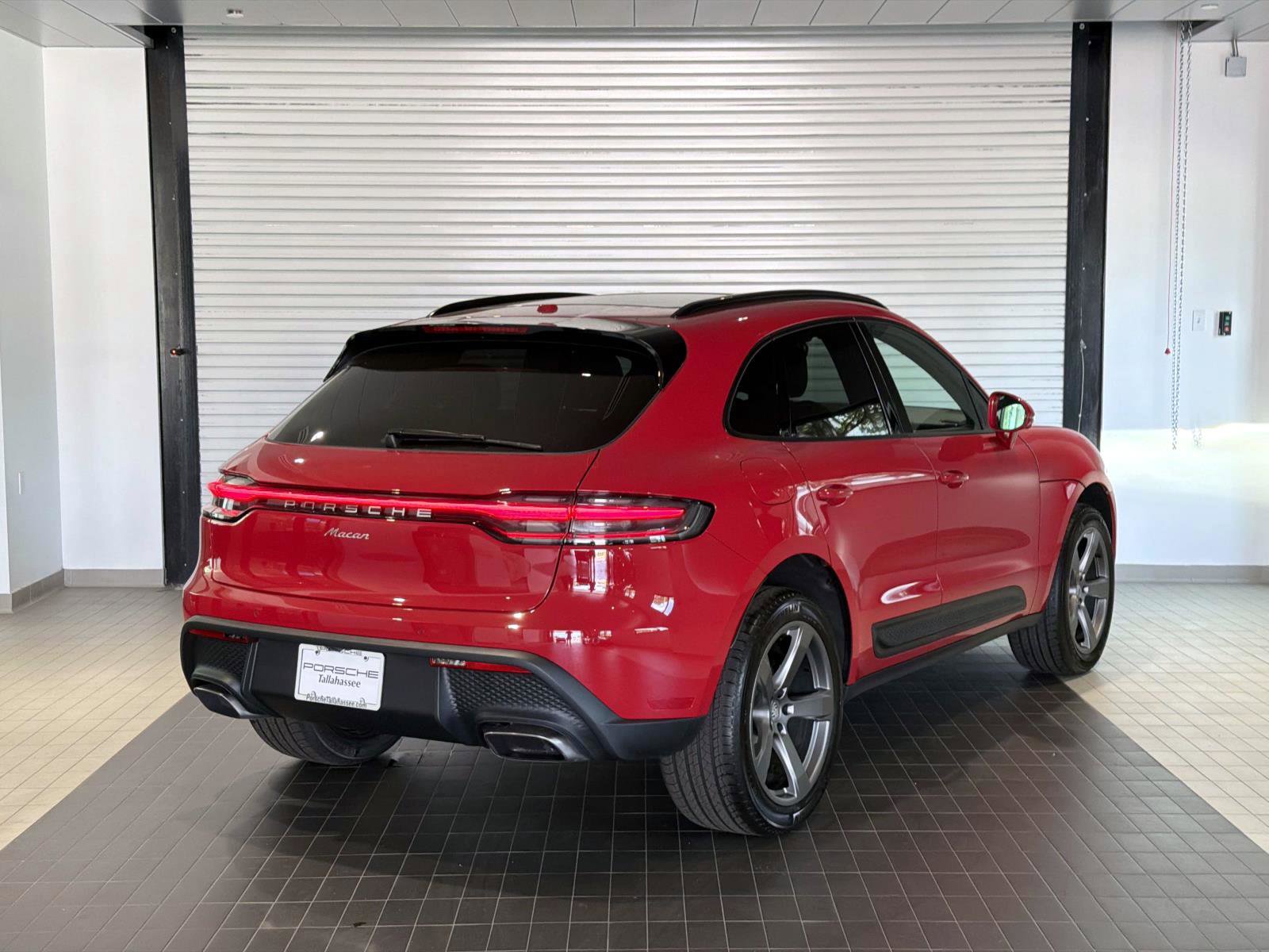 New 2026 Porsche Macan image 6