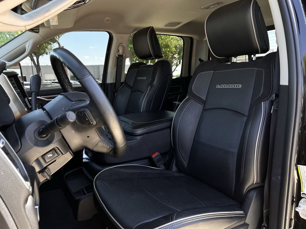 Used 2024 RAM 2500 Laramie w/ Safety Group image 28