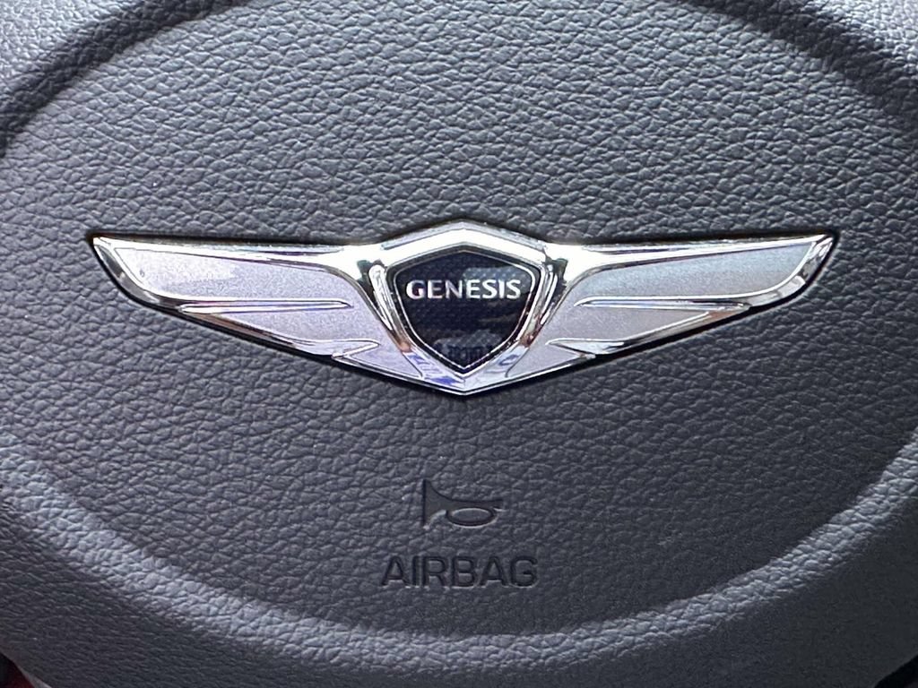 Used 2023 Genesis G70 2.0T w/ Sport Prestige Package AWD/4WD image 28