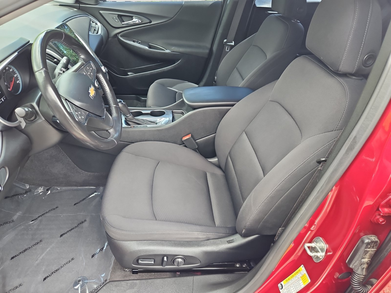 Used 2020 Chevrolet Malibu RS FWD image 9