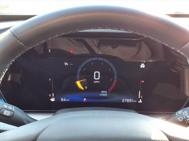 Used 2025 Chevrolet Trax LT w/ LT Convenience Package image 69