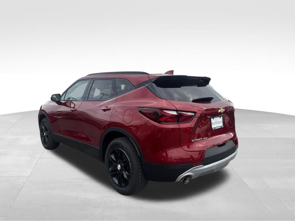 Used 2021 Chevrolet Blazer LT AWD/4WD image 4