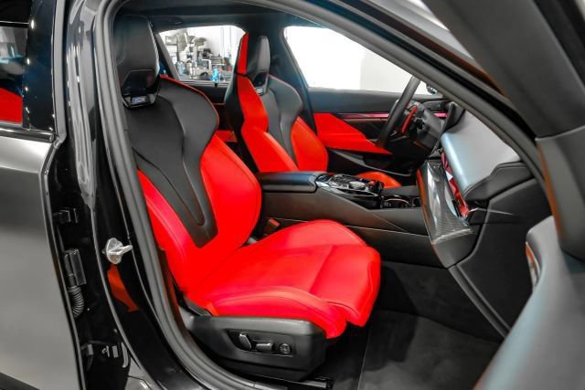 Used 2026 BMW M5 w/ Carbon Package AWD/4WD image 50