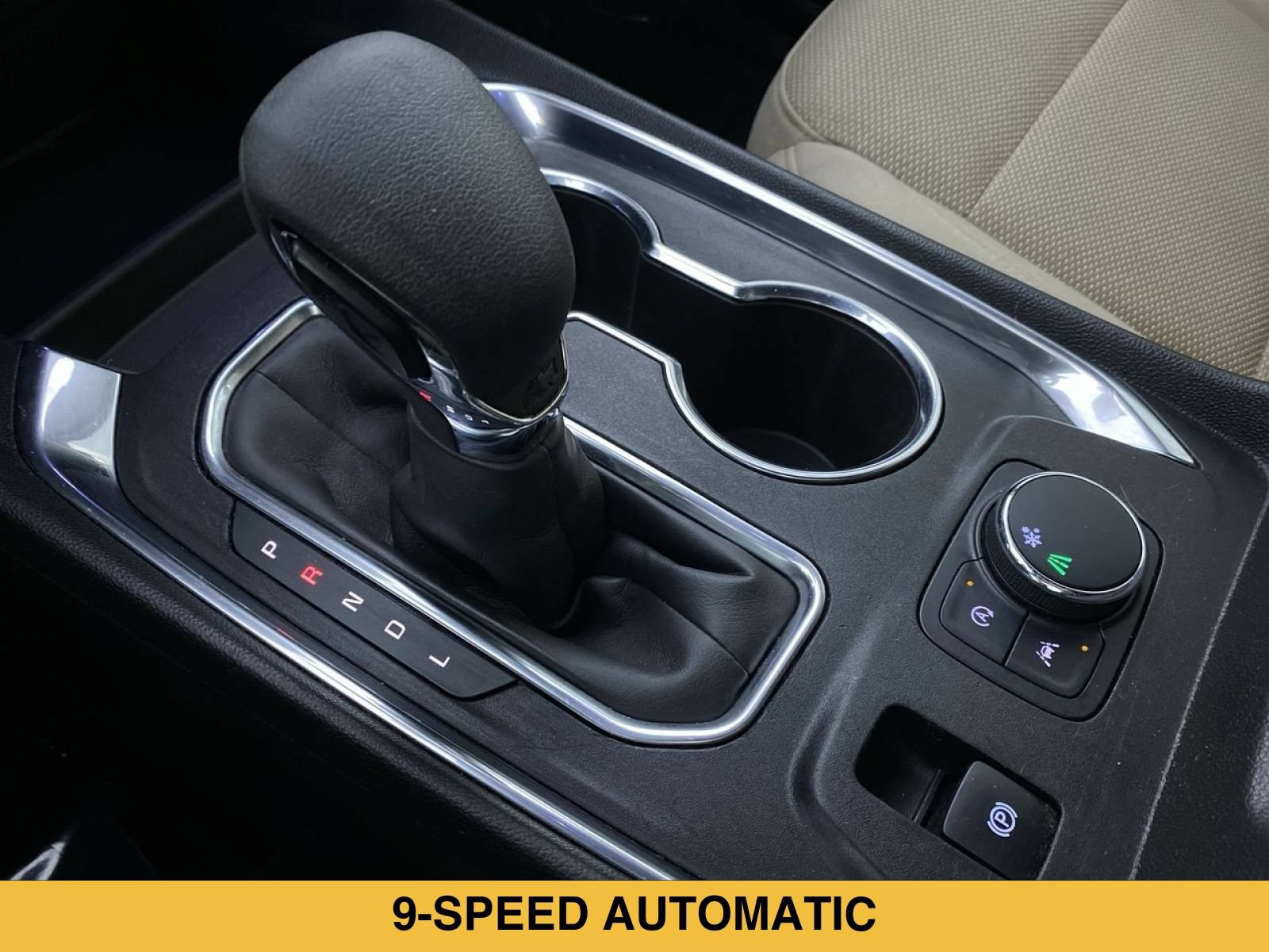Certified 2022 Chevrolet Traverse LS FWD image 7