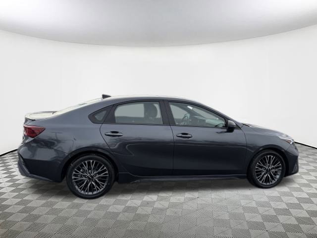 Used 2024 Kia Forte GT-Line w/ GT-Line Premium Package image 8