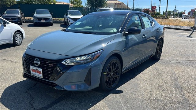 New 2025 Nissan Sentra SR w/ Midnight Edition