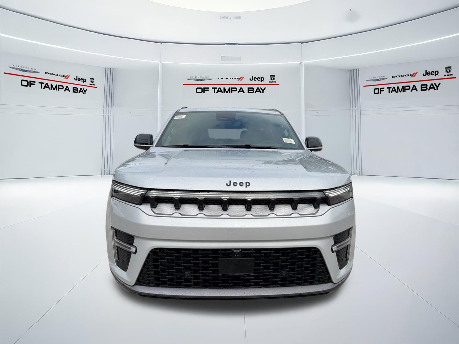 New 2026 Jeep Grand Wagoneer 4WD w/ Premium Group I image 8