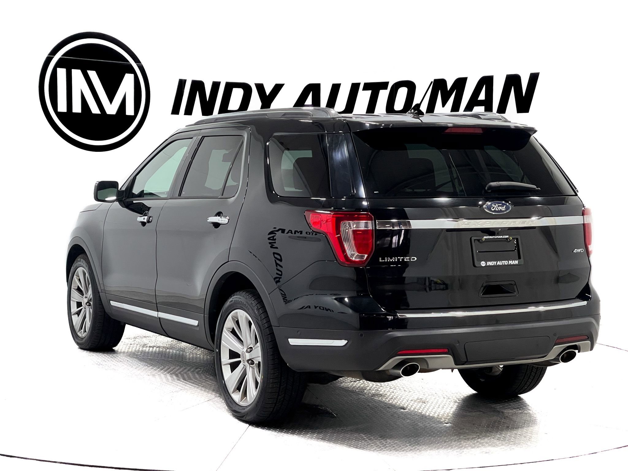 Used 2018 Ford Explorer Limited w/ Equipment Group 301A image 6