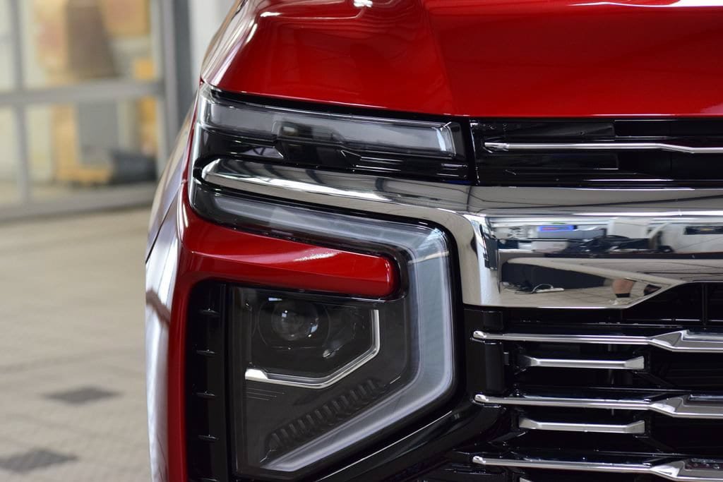 New 2026 Chevrolet Suburban Premier AWD/4WD image 12