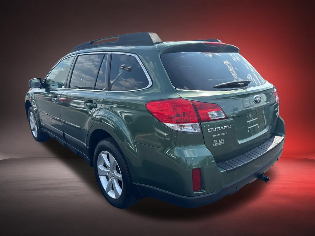 Used 2013 Subaru Outback 2.5i Premium AWD/4WD image 6