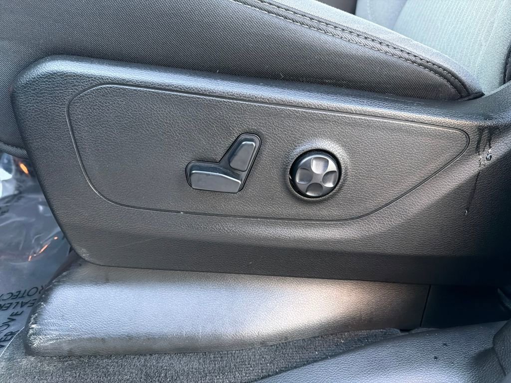 Used 2021 RAM 1500 Big Horn image 18