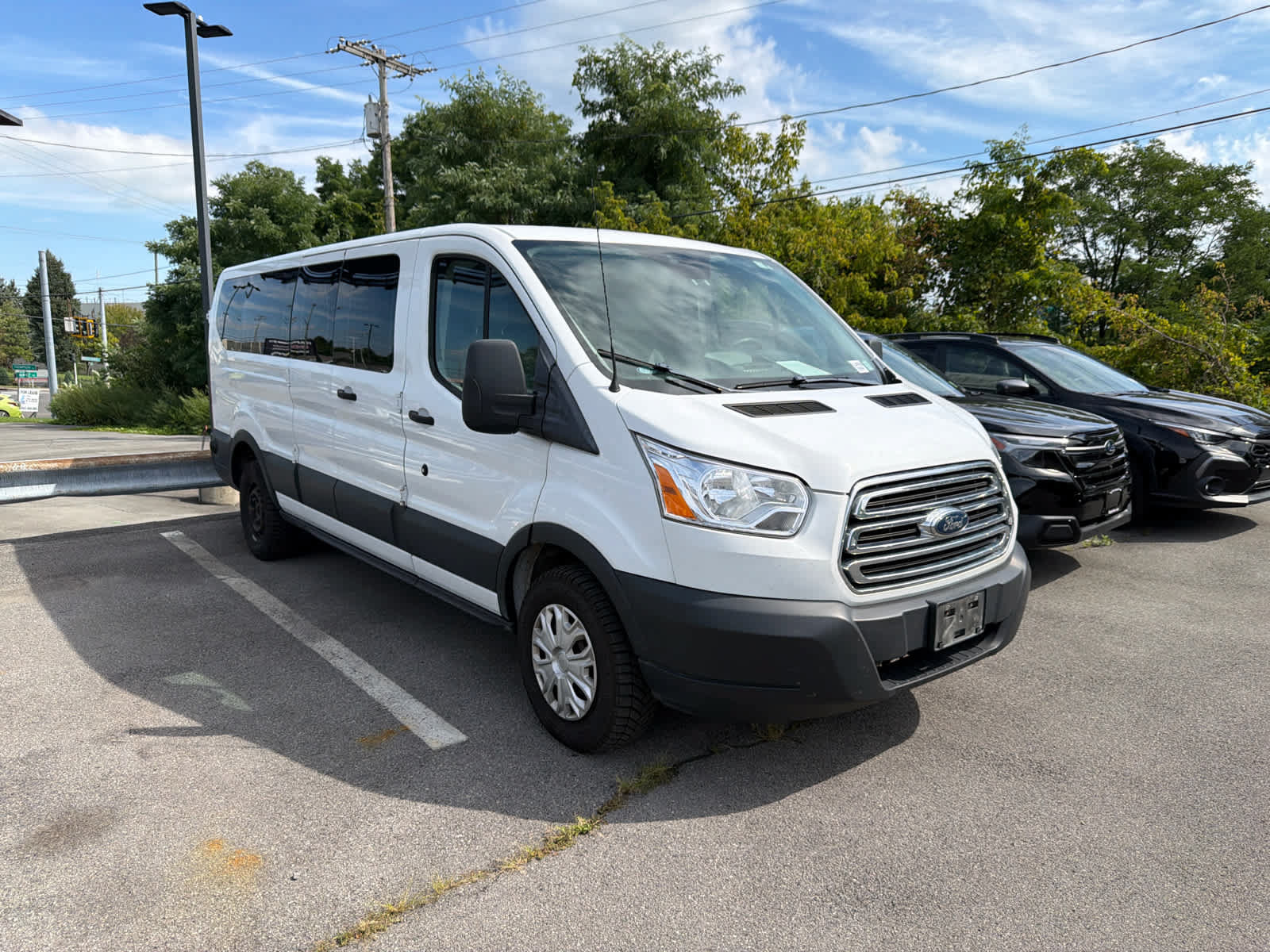 Used 2019 Ford Transit 350 XLT RWD image 13
