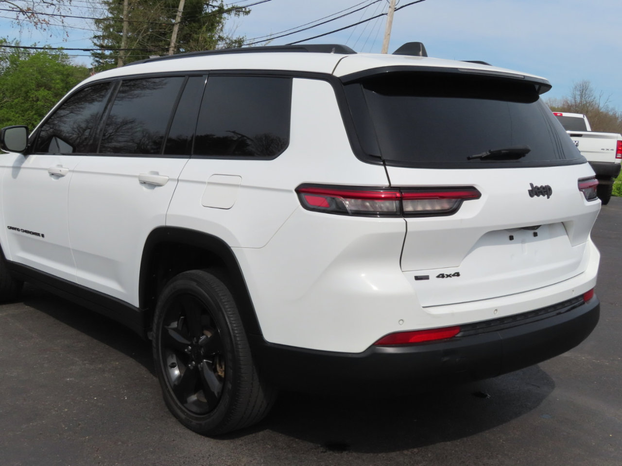 Used 2021 Jeep Grand Cherokee L Laredo image 15