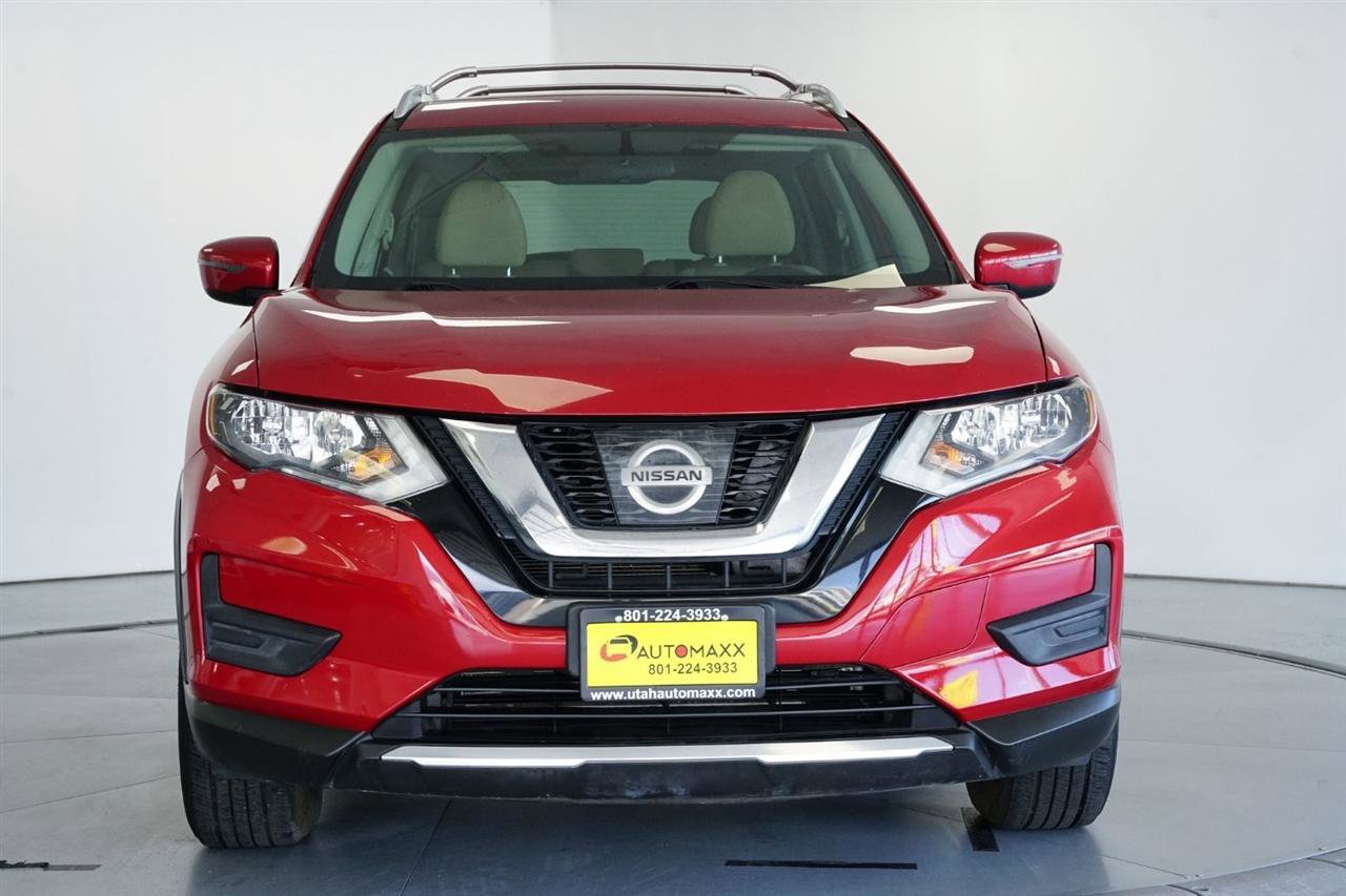 Used 2017 Nissan Rogue S w/ Appearance Package image 2