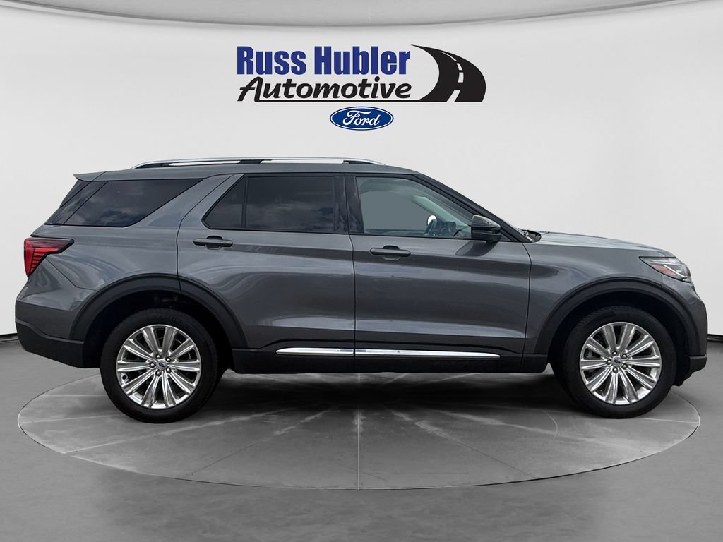 Used 2025 Ford Explorer Platinum w/ LUX Leather Package AWD/4WD image 8